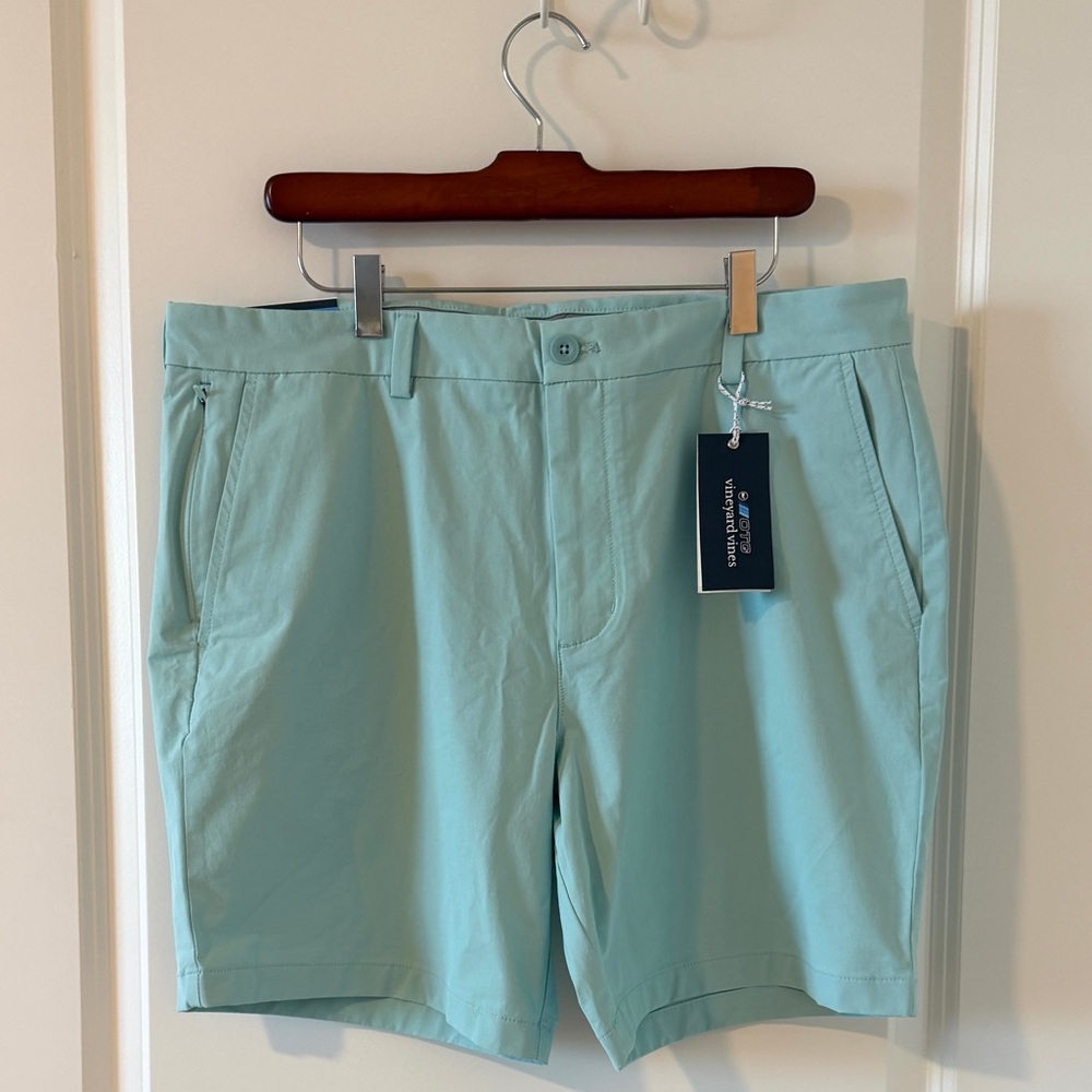 Vineyard Vines OTG Performance Shorts sz 36 Aqua Haze NWT - Picture 3 of 5